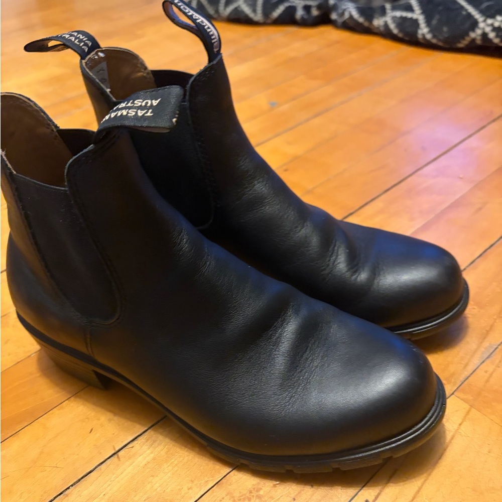 Black Leather Blundstones